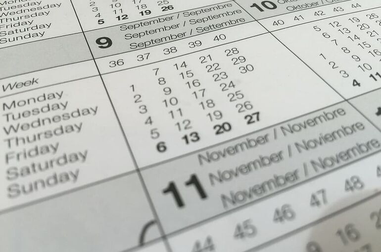 agenda-calendar-dates-paper