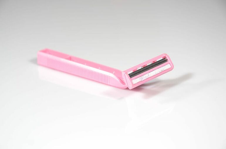 shave-shaver-razor-blade-shaving