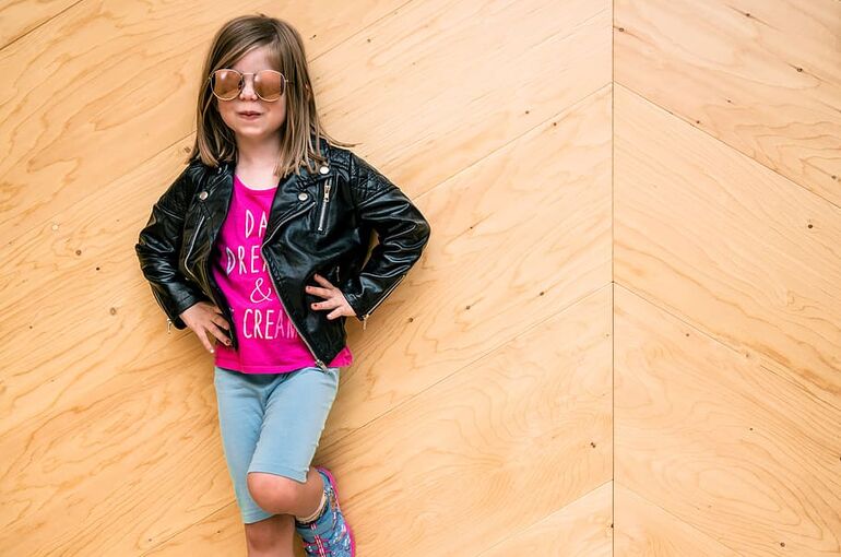 fashion-children-girls-women-s-day